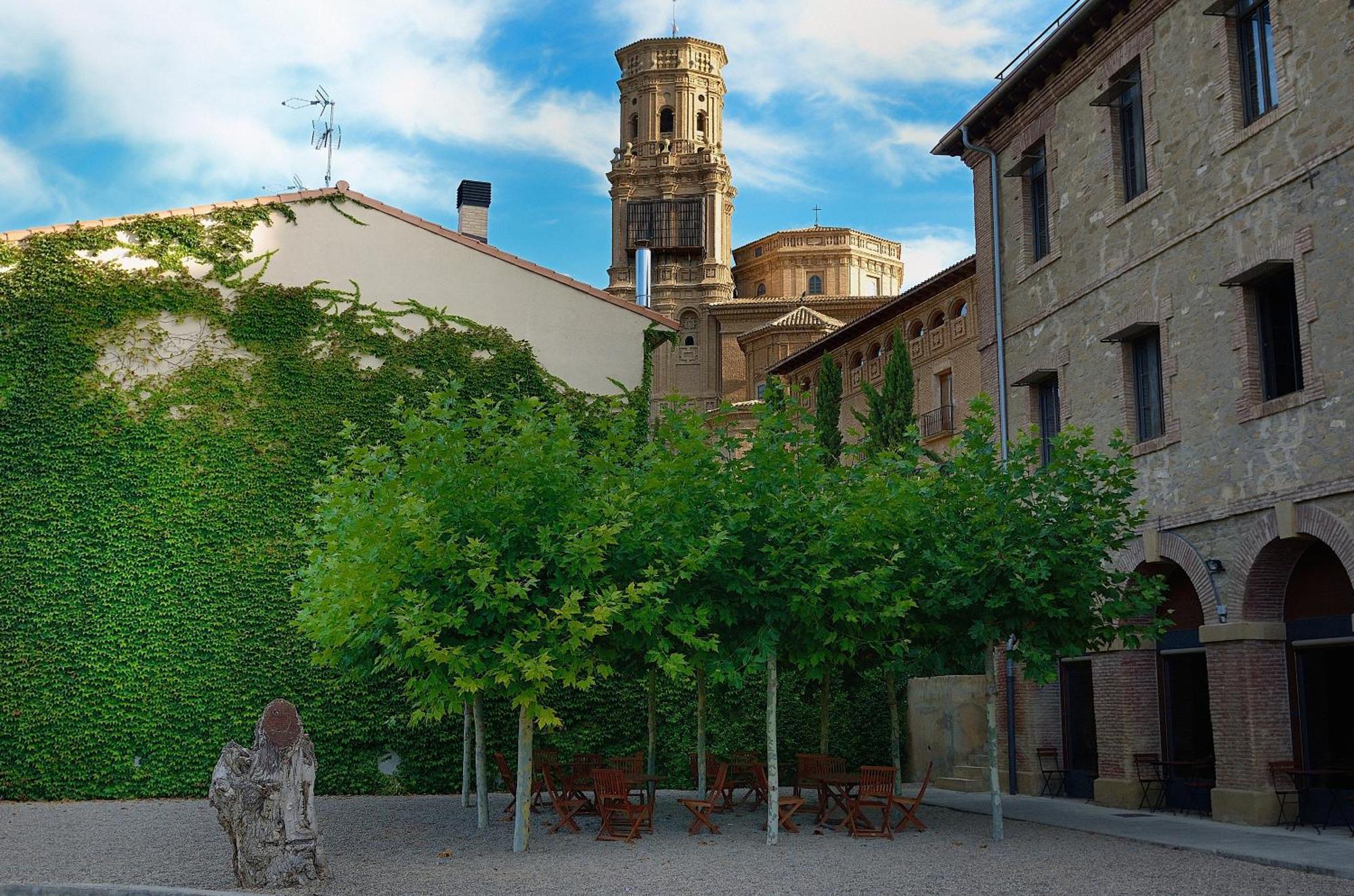 מלון Villafranca Hospederia De Alesves מראה חיצוני תמונה